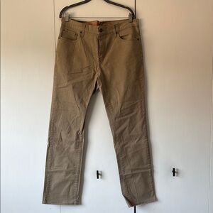 Urban Pipeline Max Flex Slim Straight Khaki Jeans